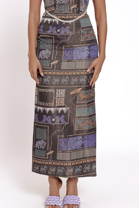 Shop_Doh Tak Keh_Black Satin Crystals, Beads Square Neck Abstract Print Corset _Online_at_Aza_Fashions