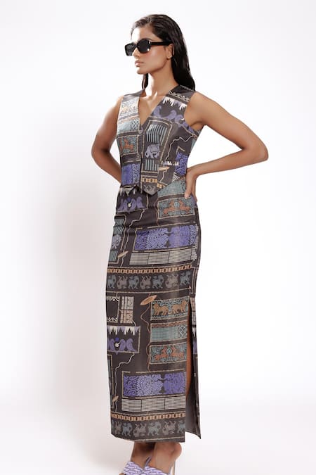 Doh Tak Keh_Black Satin Abstract Print Pencil Skirt _Online_at_Aza_Fashions