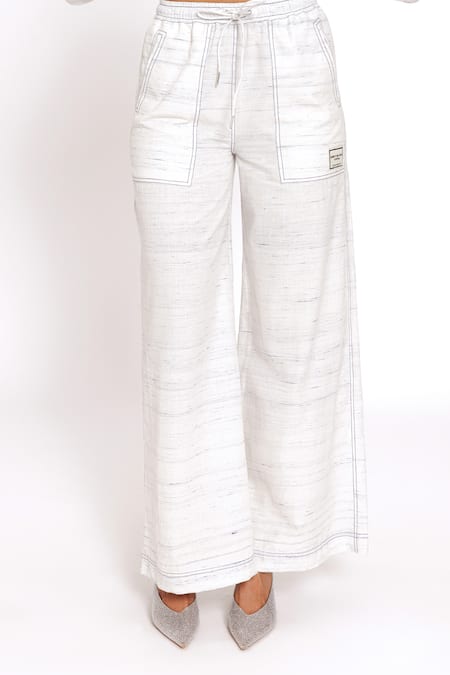 Doh Tak Keh_White Cotton Welt Pocket Pant_Online_at_Aza_Fashions