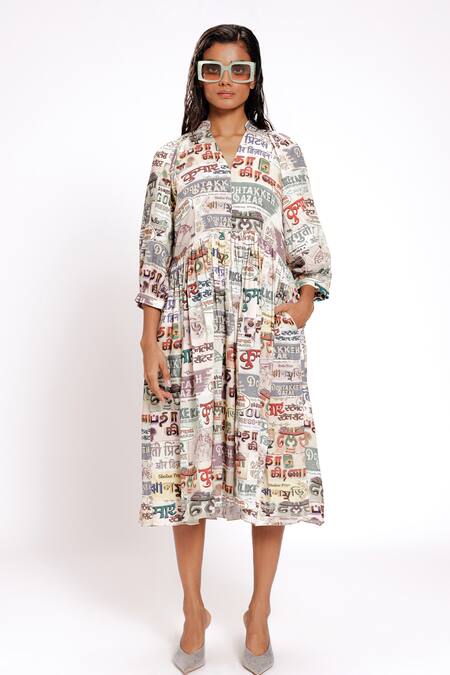 Buy_Doh Tak Keh_Ivory Rayon Mandarin Collar Hand-illustrated Gathered Dress _Online_at_Aza_Fashions