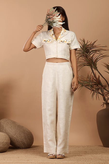 Label Niyami Abstract Print Cropped Shirt & Pant Set 