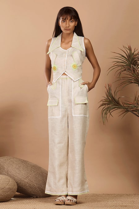 Label Niyami Floral Patch Embroidered Crop Top & Pant Set 