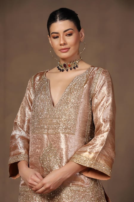 Buy_tara thakur_Rose Gold Tissue, Velvet Embroidery Split Zardozi Tunic And Flared Pant Set 