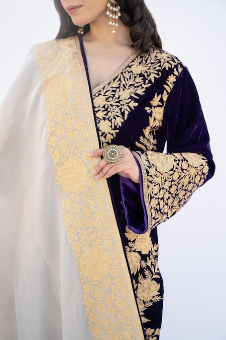 Shop Daljit Sudan Purple Silk, Velvet, Tissue, Chiffon Embroidery V-neck Kurta Set Online at Aza Fashions Shop_Daljit Sudan_Purple Silk, Velvet, Tissue, Chiffon Embroidery V-neck Kurta Set _Online_at_Aza_Fashions