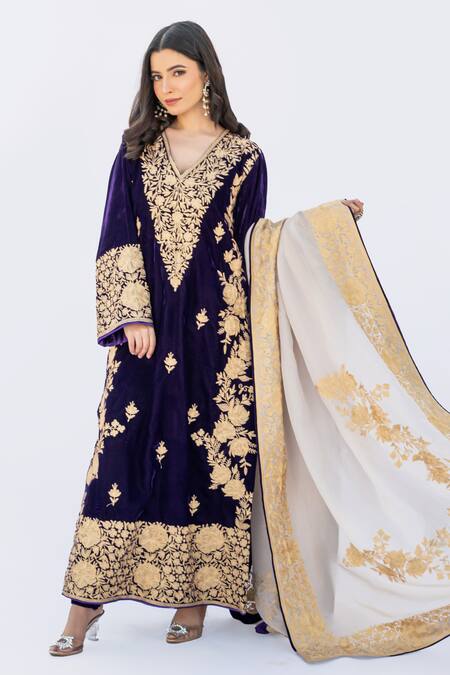Buy Daljit Sudan Purple Silk, Velvet, Tissue, Chiffon Embroidery V-neck Kurta Set Buy_Daljit Sudan_Purple Silk, Velvet, Tissue, Chiffon Embroidery V-neck Kurta Set