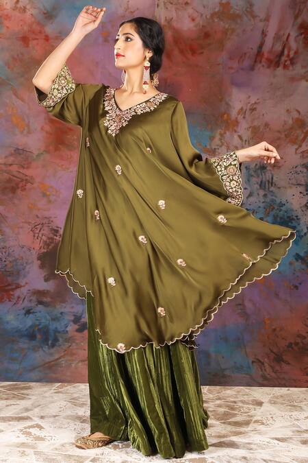 House Of Supriya_Green Velvet, Satin Sequins, Zari, Beads Floral Embroidered Kurta And Sharara Set _Online_at_Aza_Fashions