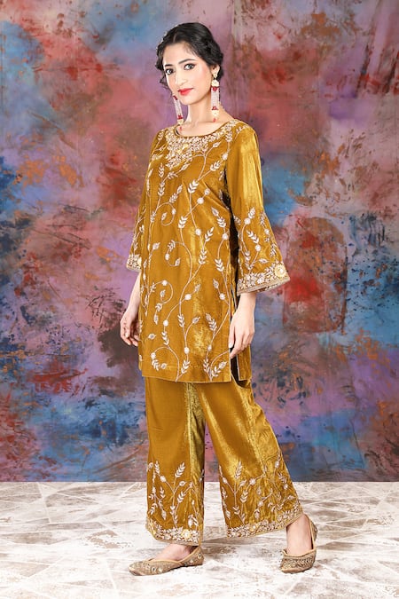 Buy_House Of Supriya_Yellow Velvet Sequins, Zari, Embroidery Round Neck Floral Kurta And Bell Bottom _Online_at_Aza_Fashions