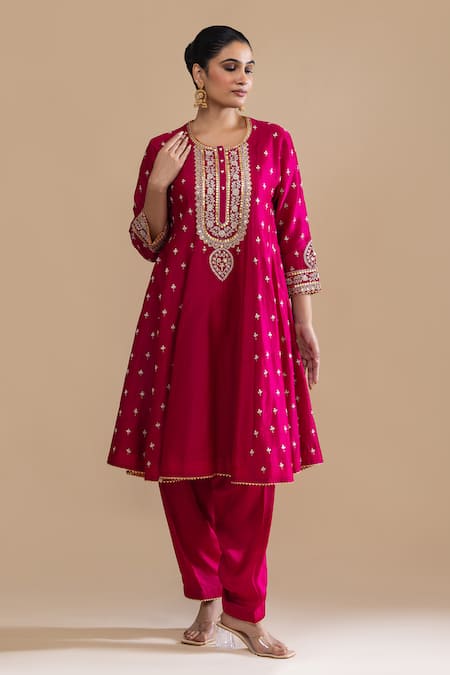Buy_Label Radini_Pink Chanderi Sequins Round Neck Kashmiri Tilla Bloom Embroidered Choga Set _Online_at_Aza_Fashions