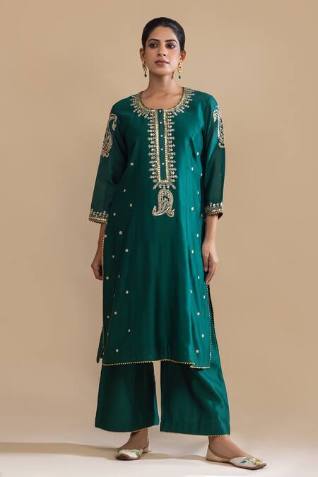 Shop Label Radini Green Chanderi Sequins Round Neck Paisley Kashmiri Tilla Embroidered Set Online at Aza Fashions Shop_Label Radini_Green Chanderi Sequins Round Neck Paisley Kashmiri Tilla Embroidered Set _Online_at_Aza_Fashions