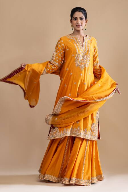 Buy_Label Radini_Yellow Chanderi Pearls Split V-neck Kashmiri Tilla And Embroidered Set _Online_at_Aza_Fashions
