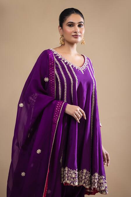 Shop Label Radini Purple Chanderi Pearls V-neck Aari Embroidered Choga Kurta Set Online at Aza Fashions Shop_Label Radini_Purple Chanderi Pearls V-neck Aari Embroidered Choga Kurta Set _Online_at_Aza_Fashions