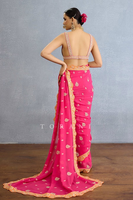 Shop Torani Pink Georgette Embroidery, Diamonds Plunge Neck Crest Motif Saree Set at Aza Fashions Shop_Torani_Pink Georgette Embroidery, Diamonds Plunge Neck Crest Motif Saree Set_at_Aza_Fashions