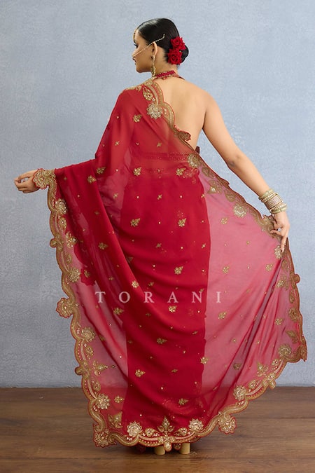Shop Torani Red Georgette Zari, Diamonds, Sequins Halter Paisley Fleur Embroidered Saree Set at Aza Fashions Shop_Torani_Red Georgette Zari, Diamonds, Sequins Halter Paisley Fleur Embroidered Saree Set_at_Aza_Fashions