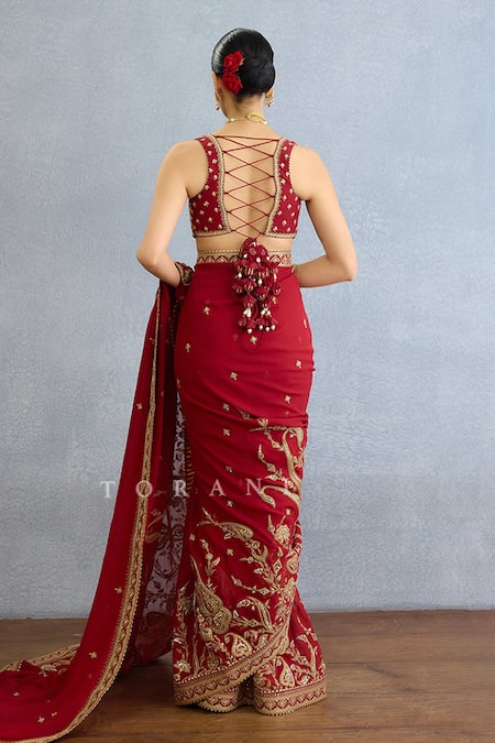 Torani_Red Georgette Embroidery, Sequins Sweetheart Neck Paisley Garden Saree Set_at_Aza_Fashions