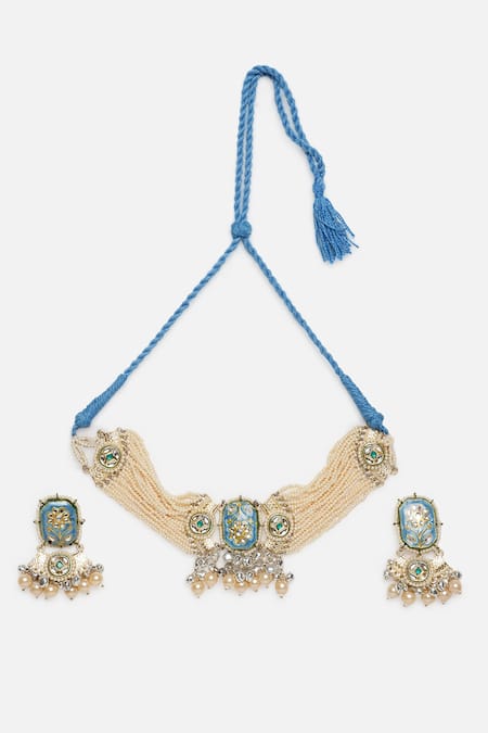 Dugran By Dugristyle Kundan Embellished Pendant Choker Set 