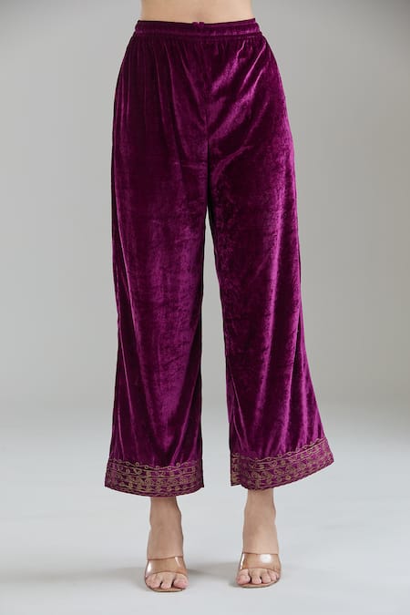 Buy_Samyukta Singhania_Purple Velvet Zari Paisley Jacket Cape And Pant Set _Online_at_Aza_Fashions