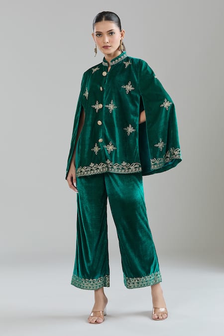 Buy Samyukta Singhania Green Velvet Zari Floral Embroidered Jacket Cape Set Online at Aza Fashions Buy_Samyukta Singhania_Green Velvet Zari Floral Embroidered Jacket Cape Set _Online_at_Aza_Fashions