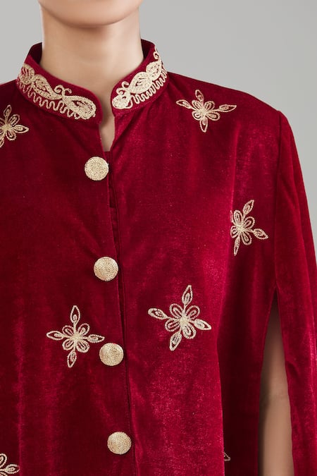 Buy_Samyukta Singhania_Maroon Velvet Embroidery, Zari Mandarin Collar Floral Jacket And Pant Set 
