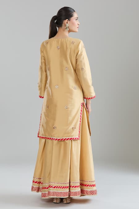 Shop Samyukta Singhania Beige Taffeta, Linen, Chiffon Embroidery, Gota Patti, Sequins Flower Kurta Set at Aza Fashions Shop_Samyukta Singhania_Beige Taffeta, Linen, Chiffon Embroidery, Gota Patti, Sequins Flower Kurta Set _at_Aza_Fashions