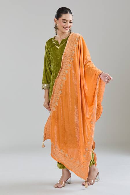 Samyukta Singhania_Orange Velvet Tassels Zari Embroidered Dupatta_Online_at_Aza_Fashions