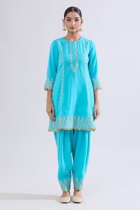 Samyukta Singhania Turquoise Georgette Embroidery, Diamonds Round Neck Dori Kurta Set Online at Aza Fashions Samyukta Singhania_Turquoise Georgette Embroidery, Diamonds Round Neck Dori Kurta Set _Online_at_Aza_Fashions