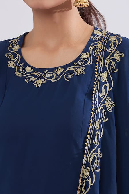 Samyukta Singhania_Blue Georgette Embroidery Round Neck Dori Kurta Salwar Set _Online_at_Aza_Fashions