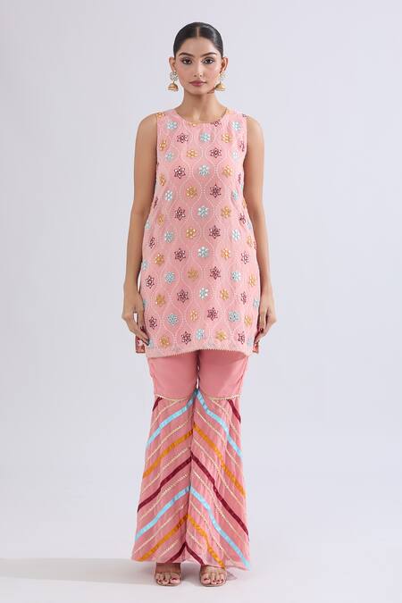 Buy Samyukta Singhania Pink Georgette Mirrors, Embroidery Round Neck Mughal Floral Kurta Set Online at Aza Fashions Buy_Samyukta Singhania_Pink Georgette Mirrors, Embroidery Round Neck Mughal Floral Kurta Set _Online_at_Aza_Fashions