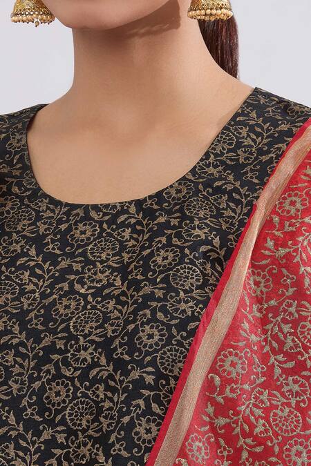 Shop_Samyukta Singhania_Black Silk Zari, Embroidery Round Neck Floral Kurta Set_Online_at_Aza_Fashions