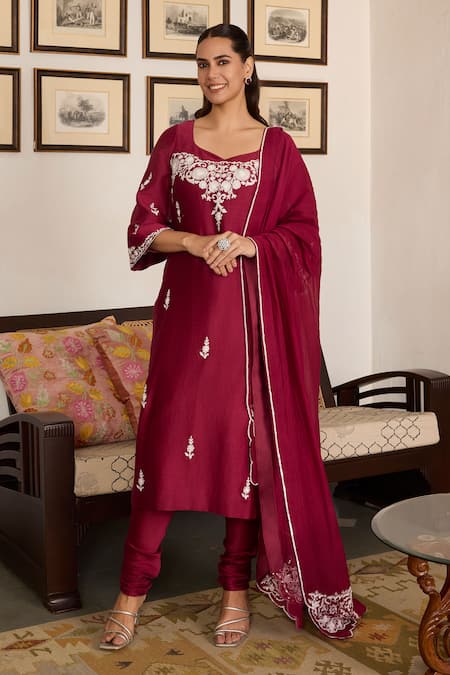 Meesa Floral Sequin Embroidered Kurta Set 