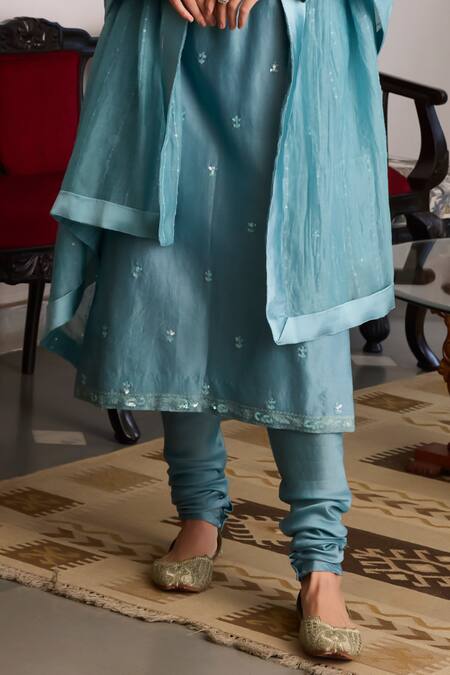 Meesa_Blue Chanderi Silk, Cotton Sequins, Embroidery Keyhole Floral Key Kurta Set _Online_at_Aza_Fashions