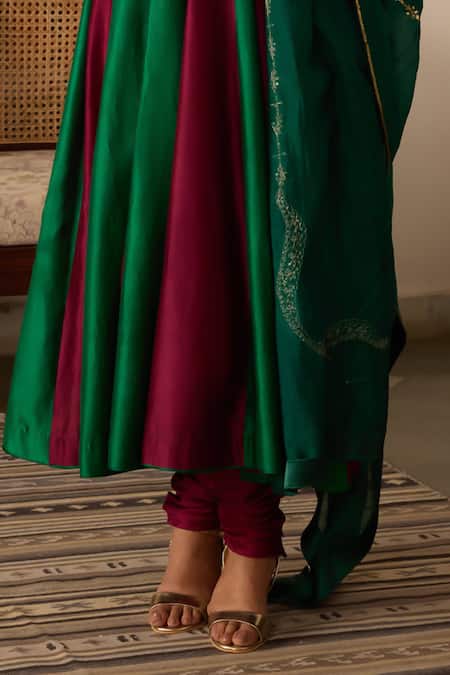 Meesa_Green Organza, Cotton Embroidery, Sequins Plunge Neck Floral Anarkali Set _Online_at_Aza_Fashions