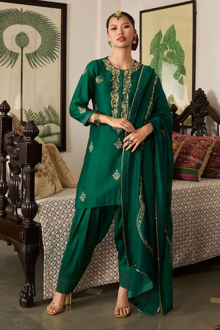 Meesa Floral Sequin Chanderi Silk Kurta Set 