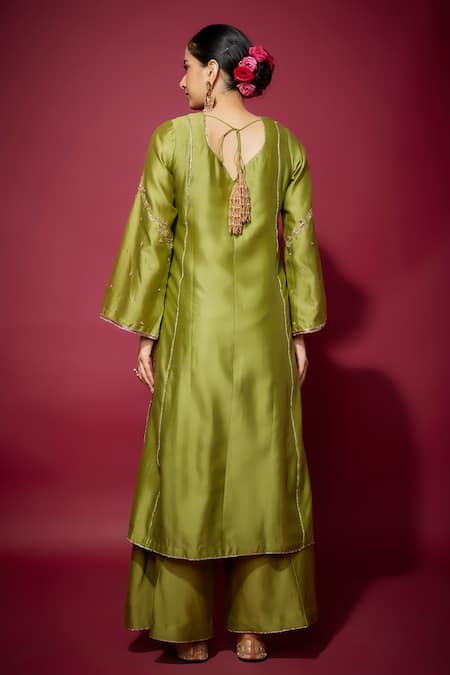 Shop The Aarya Green Organza, Chanderi Zari, Embroidery, Sequins Split Floral Zardozi Kurta Set at Aza Fashions Shop_The Aarya_Green Organza, Chanderi Zari, Embroidery, Sequins Split Floral Zardozi Kurta Set _at_Aza_Fashions