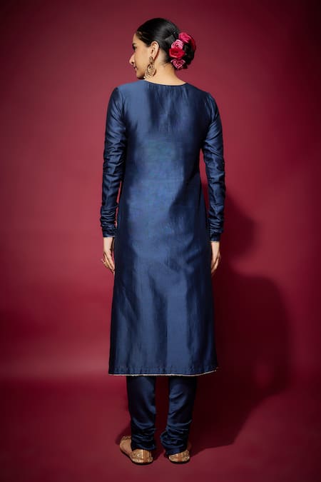 Shop The Aarya Blue Organza, Chanderi, Handloom Cotton Sequins, Zari, Floral Zardozi Kurta Set at Aza Fashions Shop_The Aarya_Blue Organza, Chanderi, Handloom Cotton Sequins, Zari, Floral Zardozi Kurta Set _at_Aza_Fashions