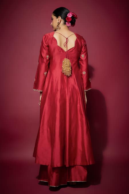 Shop The Aarya Red Organza, Chanderi, Handloom Cotton Beads, Floral Zardozi Anarkali Pant Set at Aza Fashions Shop_The Aarya_Red Organza, Chanderi, Handloom Cotton Beads, Floral Zardozi Anarkali Pant Set _at_Aza_Fashions