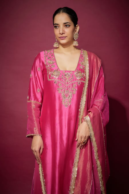 The Aarya Pink Organza, Chanderi, Handloom Cotton Floral Zardozi Kurta Palazzo Set Online at Aza Fashions The Aarya_Pink Organza, Chanderi, Handloom Cotton Floral Zardozi Kurta Palazzo Set _Online_at_Aza_Fashions