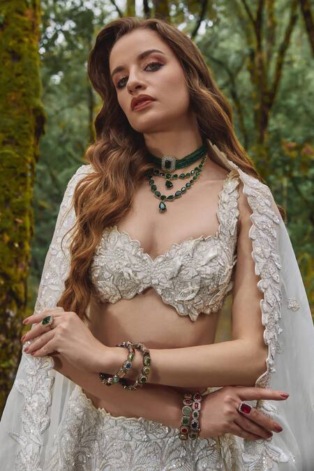 Shop Varun Chakkilam White Organza Sequins Sweetheart Neck Petal Embroidered Lehenga Set Online at Aza Fashions Shop_Varun Chakkilam_White Organza Sequins Sweetheart Neck Petal Embroidered Lehenga Set _Online_at_Aza_Fashions