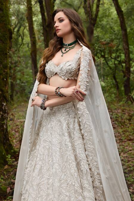 Buy Varun Chakkilam White Organza Sequins Sweetheart Neck Petal Embroidered Lehenga Set Buy_Varun Chakkilam_White Organza Sequins Sweetheart Neck Petal Embroidered Lehenga Set