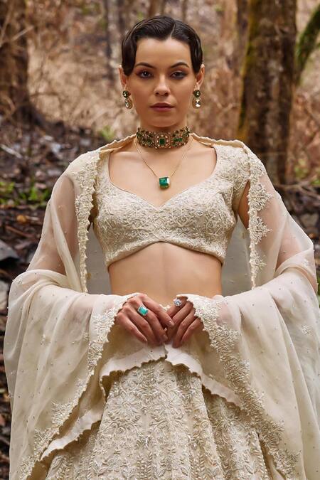 Varun Chakkilam White Organza Embroidery, Beads Split V-neck Gardenia Lehenga Set Online at Aza Fashions Varun Chakkilam_White Organza Embroidery, Beads Split V-neck Gardenia Lehenga Set _Online_at_Aza_Fashions