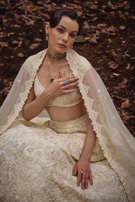 Buy Varun Chakkilam White Organza Embroidery, Beads Split V-neck Gardenia Lehenga Set Online at Aza Fashions Buy_Varun Chakkilam_White Organza Embroidery, Beads Split V-neck Gardenia Lehenga Set _Online_at_Aza_Fashions