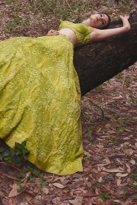 Buy Varun Chakkilam Green Organza Cut Work, Embroidery Sweetheart Neck Bahar Lehenga Set Online at Aza Fashions Buy_Varun Chakkilam_Green Organza Cut Work, Embroidery Sweetheart Neck Bahar Lehenga Set _Online_at_Aza_Fashions