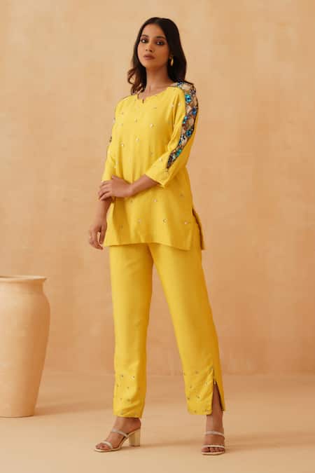 Shop Rishika Singh Yellow Cotton, Silk, Net Sequins, Embroidery Short Kurta Set With Bloom Sleeves Online at Aza Fashions Shop_Rishika Singh_Yellow Cotton, Silk, Net Sequins, Embroidery Short Kurta Set With Bloom Sleeves _Online_at_Aza_Fashions