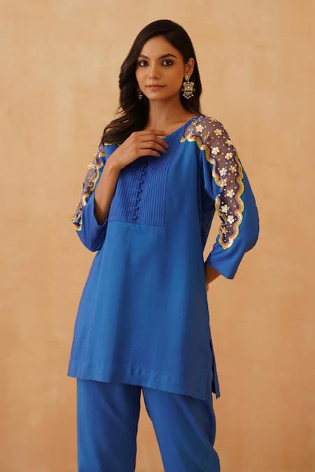 Rishika Singh Flora Embroidered Short Kurta & Pant Set 