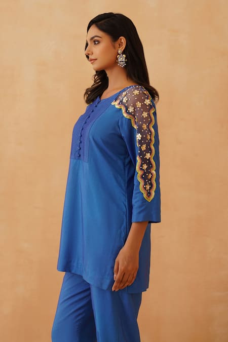 Rishika Singh_Blue Cotton, Silk, Net Embroidery Round Neck Flora Short Kurta And Pant Set _at_Aza_Fashions