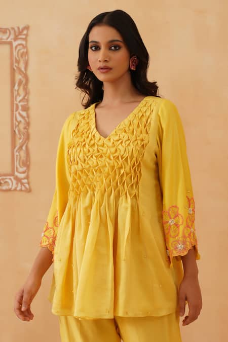 Shop_Rishika Singh_Yellow Chanderi Beads, Embroidery V-neck Honeycomb Smocked Peplum Kurta Set _Online_at_Aza_Fashions
