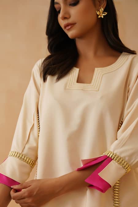 Rishika Singh_Beige Chanderi Lace Collared Embellished Short Kurta And Pant Set _at_Aza_Fashions