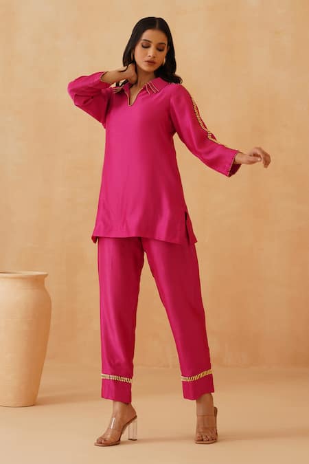 Rishika Singh Pink Chanderi Lace Collared Embellished Kurta Set Online at Aza Fashions Rishika Singh_Pink Chanderi Lace Collared Embellished Kurta Set _Online_at_Aza_Fashions