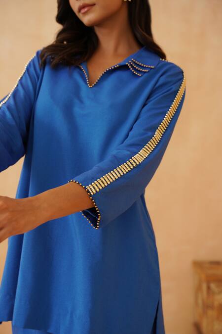 Rishika Singh_Blue Chanderi Lace Collared Embellished Kurta Set _at_Aza_Fashions