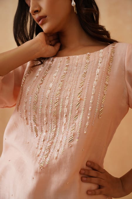 Rishika Singh_Pink Crepe Pearls, Sequins Boat Neck And Embroidered Kurta Set _at_Aza_Fashions