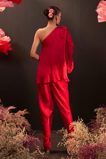 Rishika Singh Red Resham & Sequin Embroidered Kurta Set 